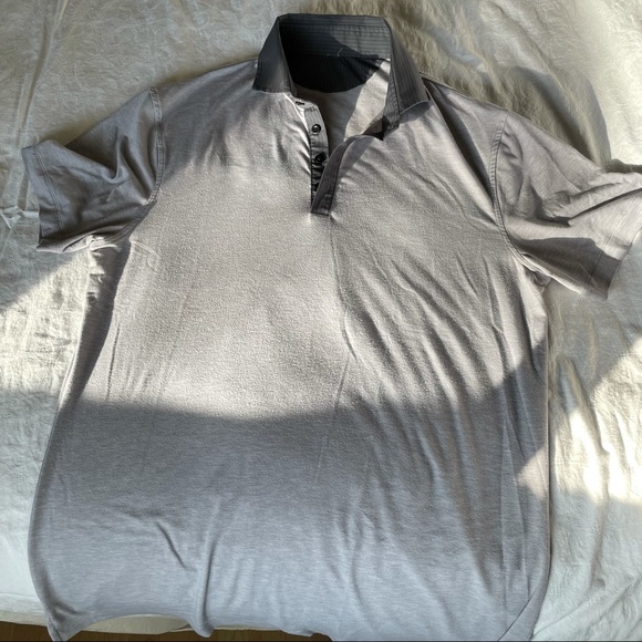 Vintage Lululemon men’s polo t-shirt - Picture 3 of 5